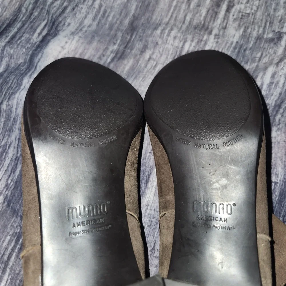 Munro American Suede Brown‎ Leather Ankle Boots Heel Size 10M